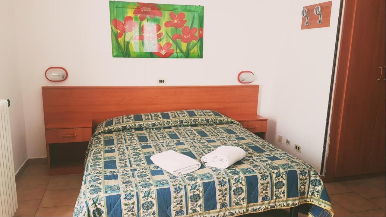 Hotel Miramonti Claviere Exterior photo